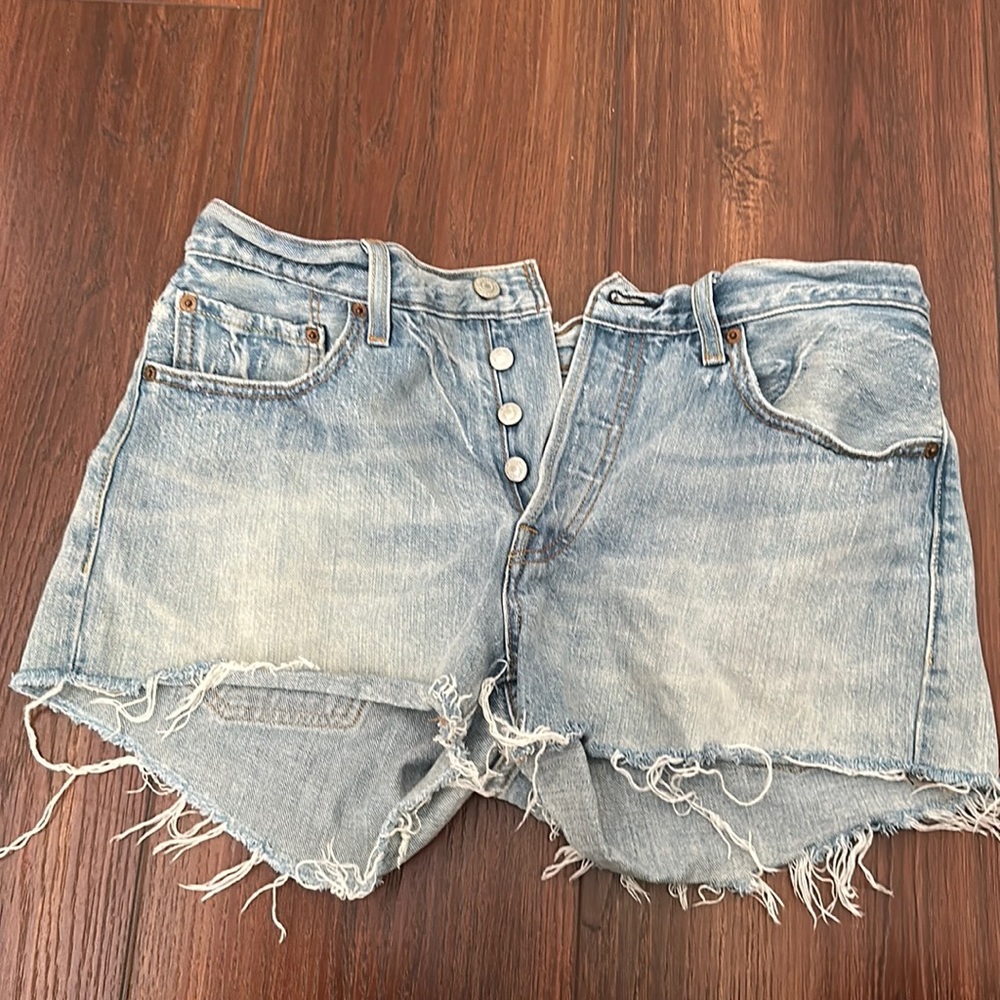 Levi shorts